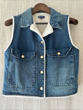 NWOT Democracy Jean Vest